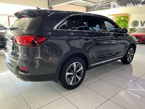 Kia Sorento 2019 - фото 6