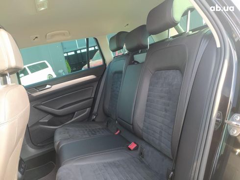Volkswagen Passat 2019 черный - фото 30