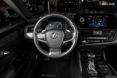 Lexus ES 2022 - фото 4