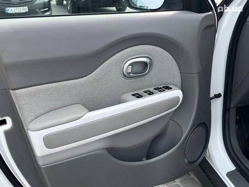 Kia Soul EV 2014 белый - фото 23