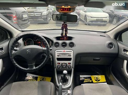Peugeot 308 2011 - фото 14
