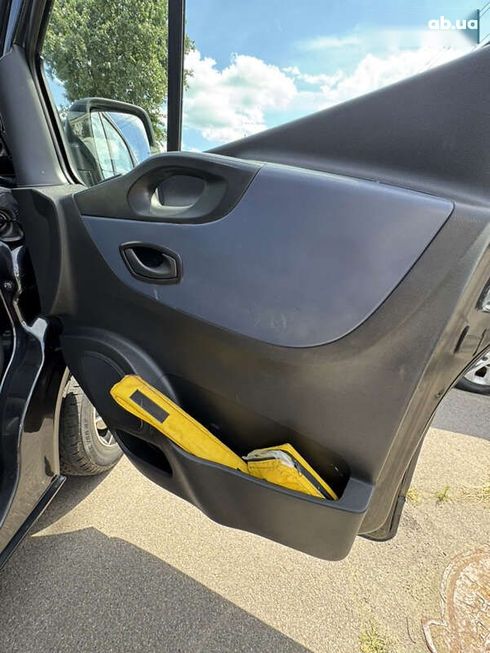 Opel Vivaro 2018 - фото 22