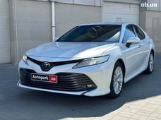 Продаж вживаних Toyota Camry в Одесі - купити на Автобазарі