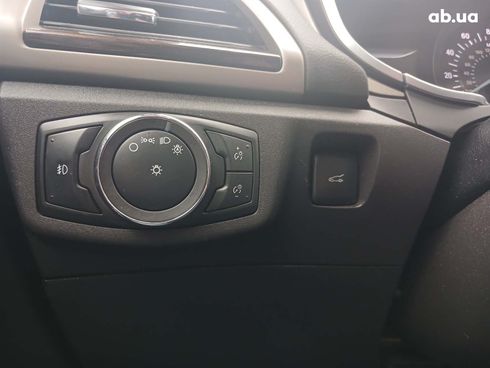 Ford Fusion 2014 красный - фото 16