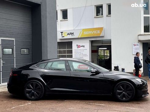 Tesla Model S 2023 - фото 11