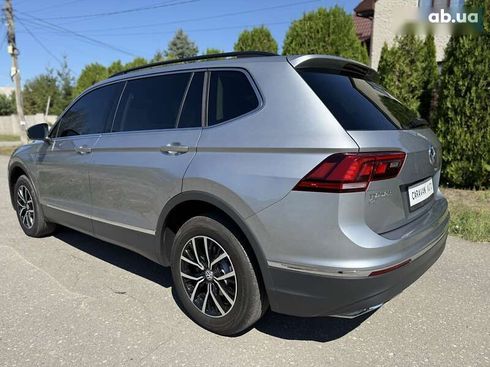 Volkswagen Tiguan 2021 - фото 10