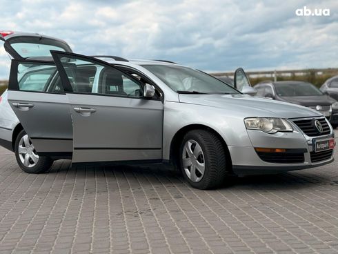 Volkswagen passat b6 2010 серый - фото 24