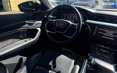 Audi E-Tron 2019 - фото 17