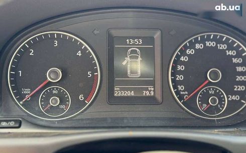 Volkswagen Touran 2013 - фото 11