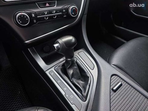 Kia K5 2014 - фото 26