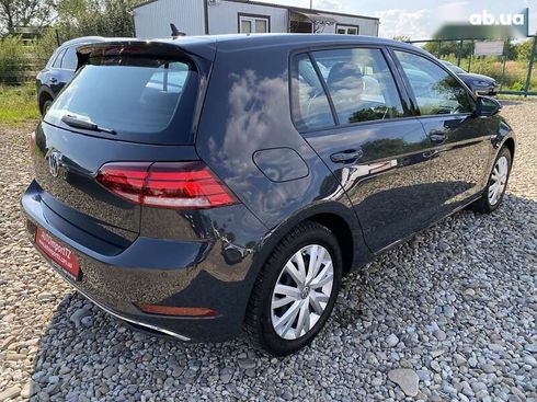 Volkswagen e-Golf 2020 - фото 10