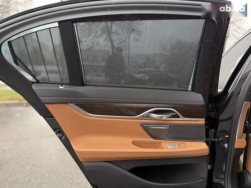 BMW 7 серия 2017 - фото 22