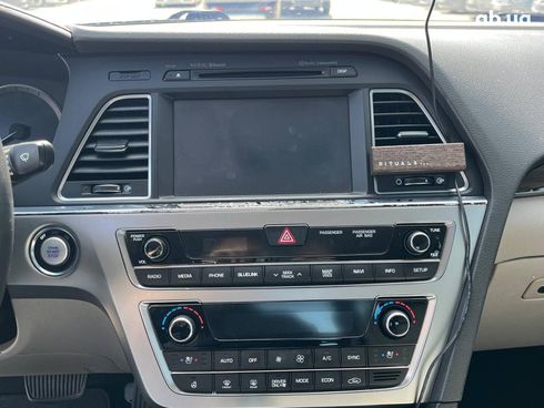 Hyundai Sonata 2015 черный - фото 14