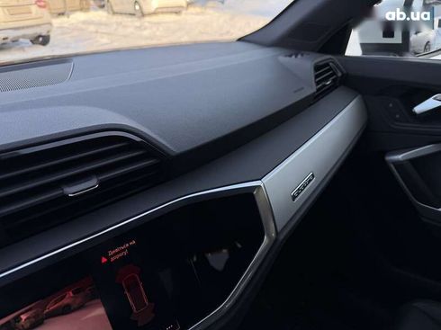 Audi Q3 2020 - фото 28