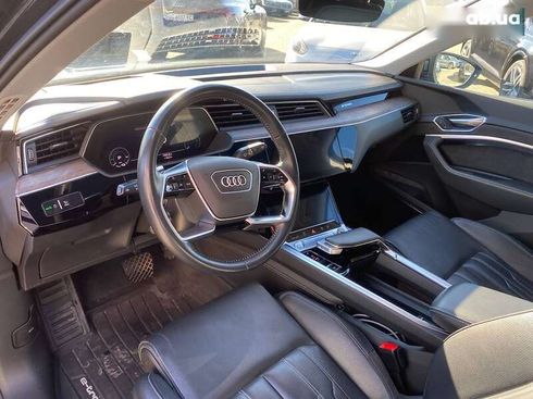 Audi E-Tron 2019 - фото 11
