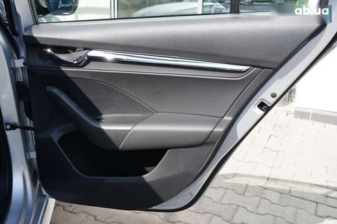 Skoda Octavia 2020 - фото 27