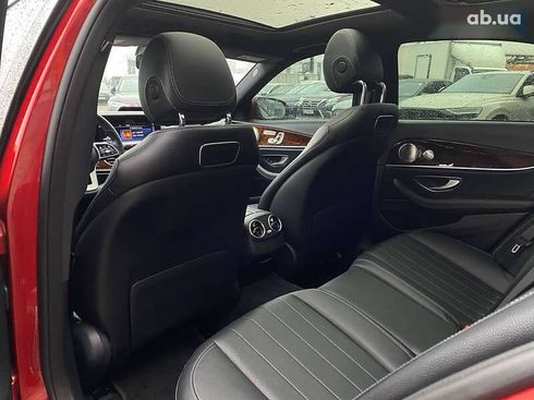 Mercedes-Benz E-Класс 2018 - фото 24