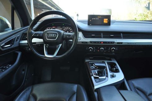 Audi Q7 2019 - фото 26