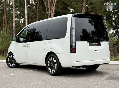 Hyundai Staria 2021 - фото 11
