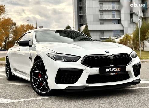 BMW M8 Gran Coupe 2021 - фото 26