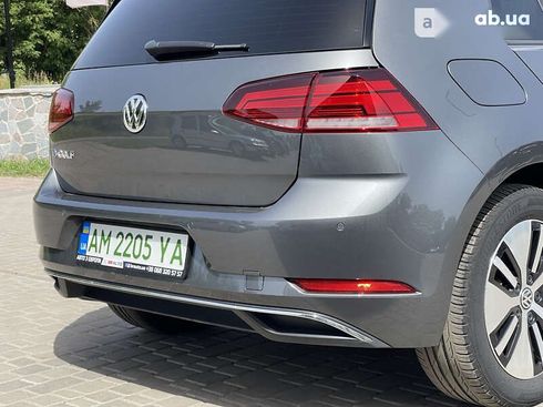 Volkswagen e-Golf 2020 - фото 26