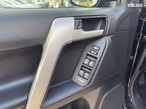 Toyota Land Cruiser Prado 2020 - фото 15