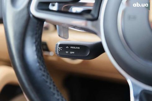 Porsche Cayenne 2017 - фото 28