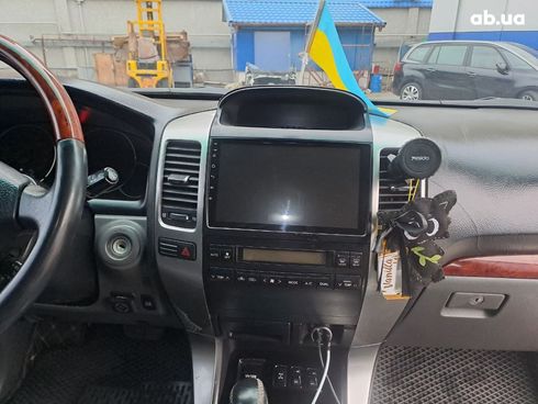 Toyota Land Cruiser Prado 2005 черный - фото 5