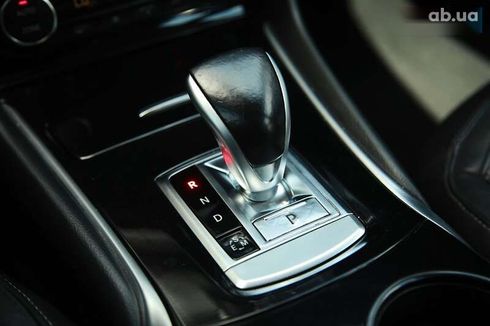 Infiniti QX30 2017 - фото 19