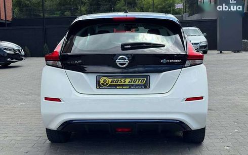 Nissan Leaf 2022 - фото 5