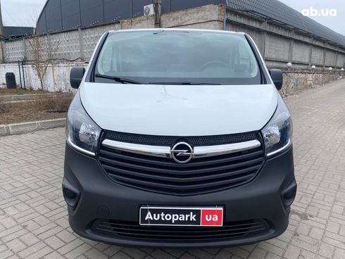 Opel Vivaro 2018 белый - фото 8