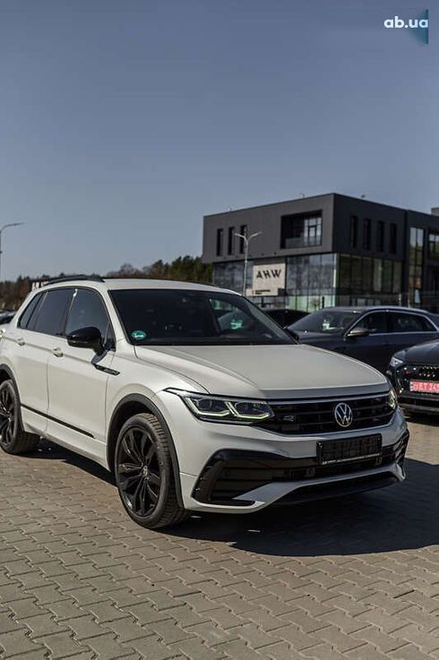 Volkswagen Tiguan 2021 - фото 30