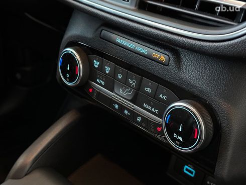 Ford Escape 2022 черный - фото 27
