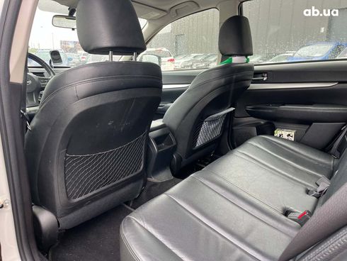 Subaru Outback 2014 белый - фото 15