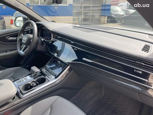 Audi Q8 2019 белый - фото 29