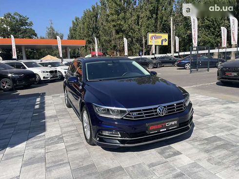 Volkswagen Passat 2018 - фото 10