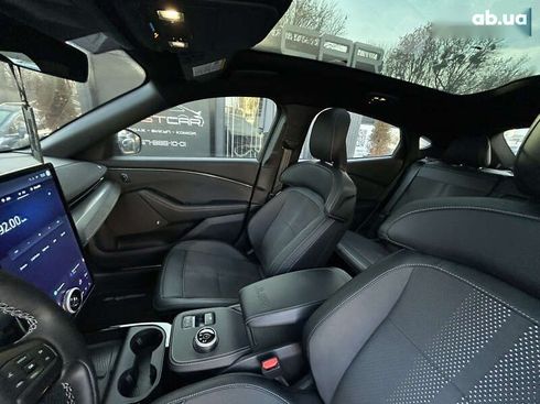 Ford Mustang Mach-E 2023 - фото 20