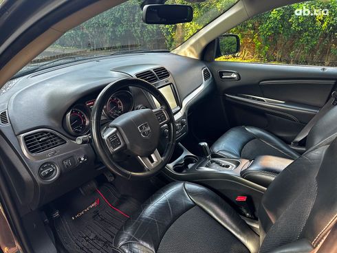 Dodge Journey 2019 серый - фото 11