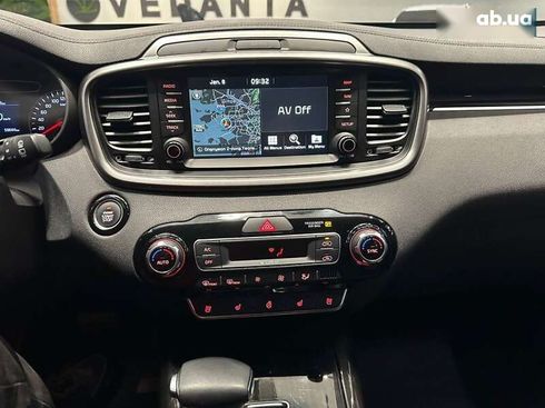Kia Sorento 2017 - фото 14