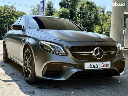 Mercedes-Benz E-Класс 2018 - фото 9