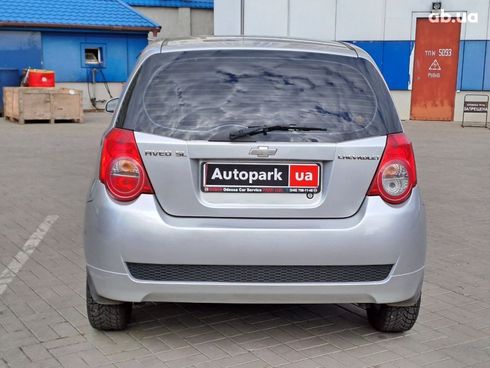 Chevrolet Aveo 2008 серый - фото 16