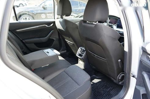Skoda Octavia 2020 - фото 28