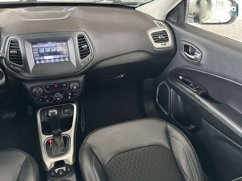 Jeep Compass 2020 - фото 25