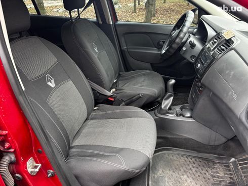 Renault Sandero 2020 красный - фото 42
