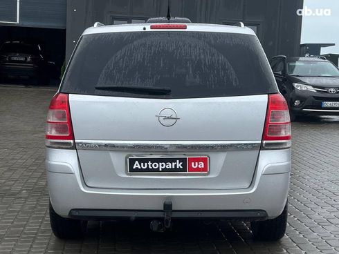 Opel Zafira 2010 серый - фото 8