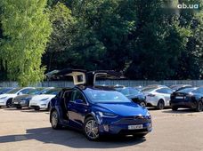 Продаж вживаних Tesla Model X 2017 року - купити на Автобазарі