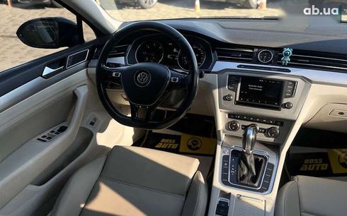 Volkswagen Passat 2015 - фото 19
