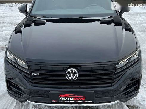 Volkswagen Touareg 2020 - фото 11