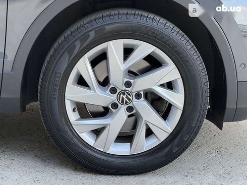 Volkswagen Tiguan 2021 - фото 24