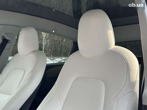Tesla Model Y 2022 - фото 13